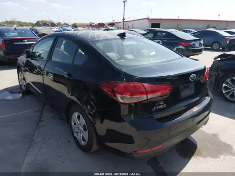 2018 KIA FORTE LX VIN 3KPFL4A75JE204046 фото 3