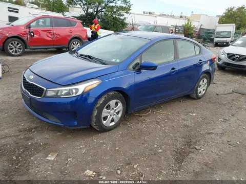 2018 KIA FORTE LX VIN 3KPFK4A7XJE228037 фото 2