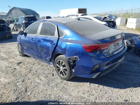 2023 KIA FORTE LX VIN 3KPF24AD7PE614235 фото 3