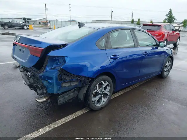 3KPF24AD0KE018893 — 2019 Kia Forte Lxs, фото 4 с аукциона IAAI 29.09.2026, Задняя часть
