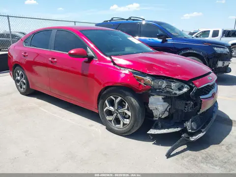 3KPF24AD8KE083359 — 2019 Kia Forte Lxs, Передняя часть справа (Right Front), фото до ремонта