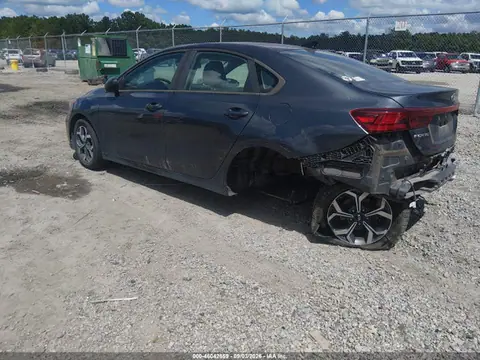 2019 KIA Forte Lxs VIN 3KPF24AD1KE115701 фото 3