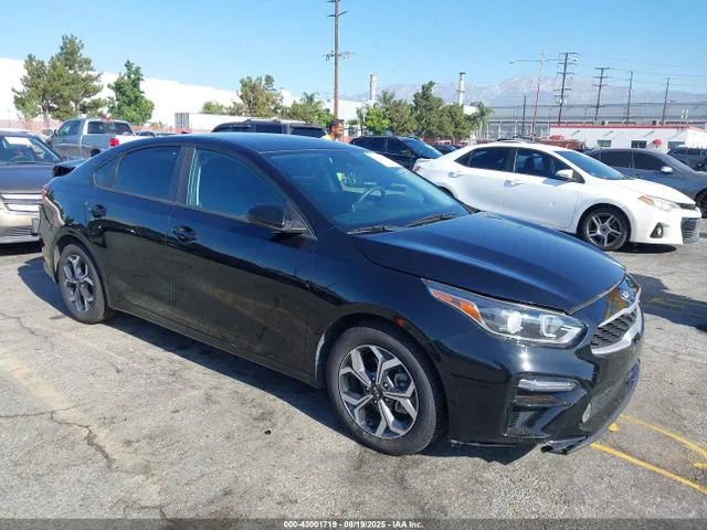 2020 KIA Forte Lxs VIN 3KPF24AD6LE194400 фото 1