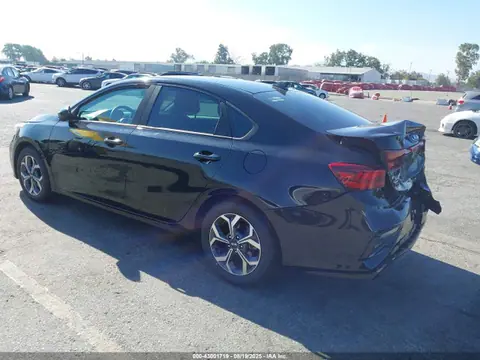 2020 KIA Forte Lxs VIN 3KPF24AD6LE194400 фото 3