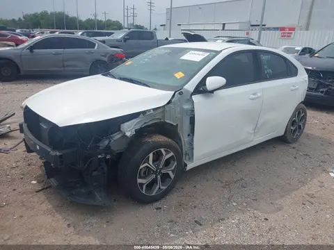 2020 KIA Forte Lxs VIN 3KPF24ADXLE259054 фото 2