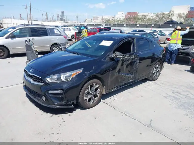 3KPF24AD1LE169694 — 2020 Kia Forte Lxs, фото 2 с аукциона IAAI 30.09.2026, Левый бок