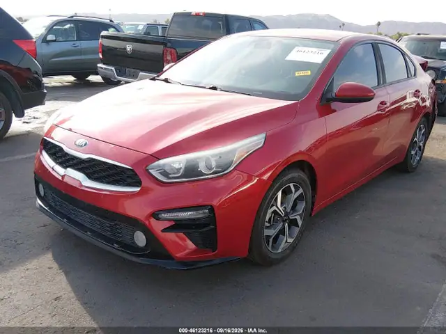 3KPF24AD8LE151113 — 2020 Kia Forte Lxs, фото 2 с аукциона IAAI 13.10.2026, Задняя часть