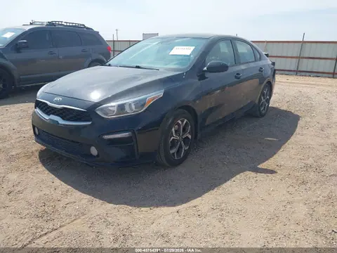 2021 KIA Forte Lxs VIN 3KPF24AD5ME309439 фото 2