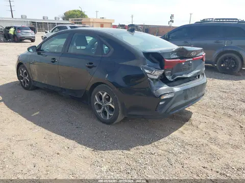 2021 KIA Forte Lxs VIN 3KPF24AD5ME309439 фото 3