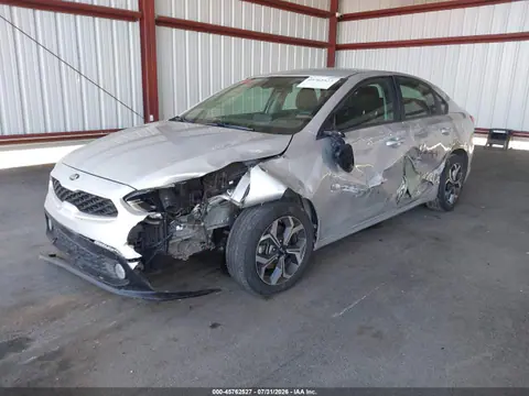 2021 KIA Forte Lxs VIN 3KPF24AD3ME316633 фото 2