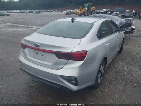 2021 KIA Forte Lxs VIN 3KPF24AD1ME338260 фото 4