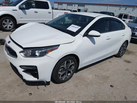 2021 KIA Forte Lxs VIN 3KPF24AD8ME302419 фото 2