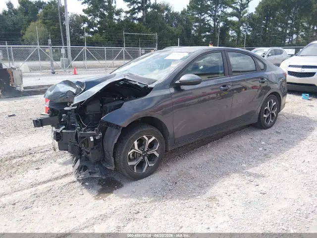 3KPF24AD0ME339867 — 2021 Kia Forte Lxs, фото 2 с аукциона IAAI 05.10.2026, Передняя часть