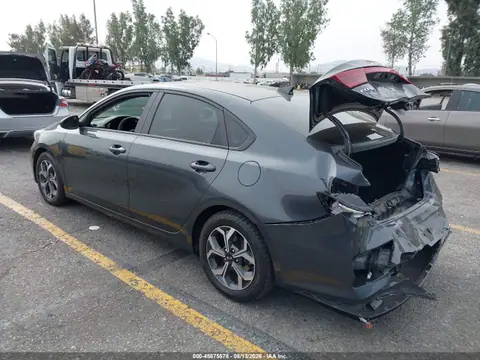 2021 KIA Forte Lxs VIN 3KPF24AD8ME267719 фото 3
