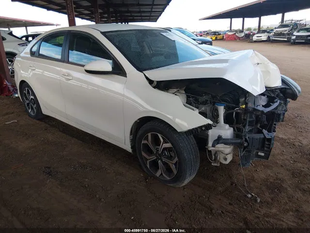 2021 KIA Forte Lxs VIN 3KPF24AD4ME294884 фото 1