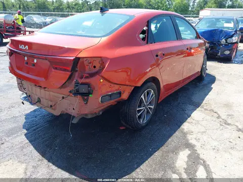 2022 KIA Forte Lxs VIN 3KPF24AD0NE477913 фото 4
