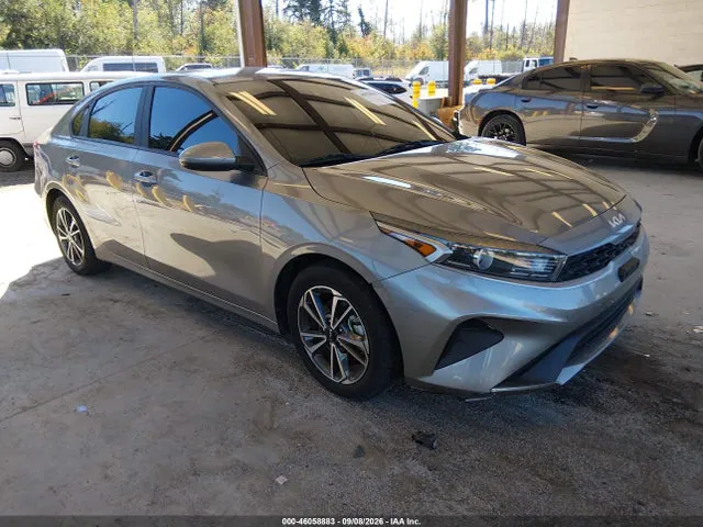 2022 KIA Forte Lxs VIN 3KPF24AD0NE449111 фото 1