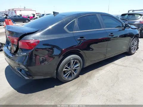 2023 KIA Forte Lxs VIN 3KPF24AD5PE579551 фото 4