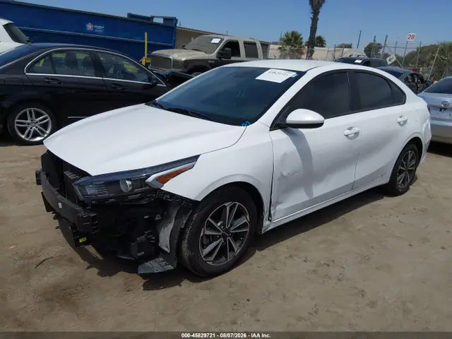3KPF24AD8PE578250 — 2023 Kia Forte Lxs, фото 2 с аукциона IAAI 30.09.2026, Передняя часть