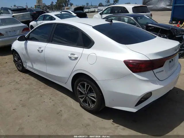 3KPF24AD8PE578250 — 2023 Kia Forte Lxs, фото 3 с аукциона IAAI 30.09.2026, Передняя часть