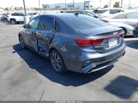 2023 KIA Forte Lxs VIN 3KPF24AD9PE608596 фото 3