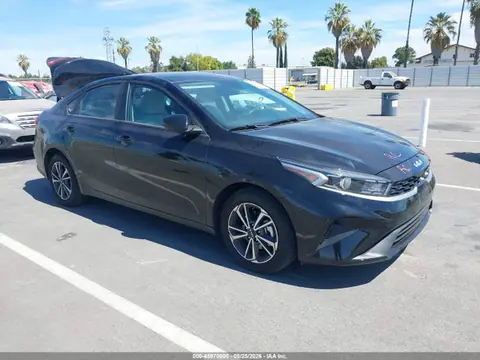 3KPF24AD8PE593184 — 2023 Kia Forte Lxs, Задняя часть слева (Left Rear), фото до ремонта