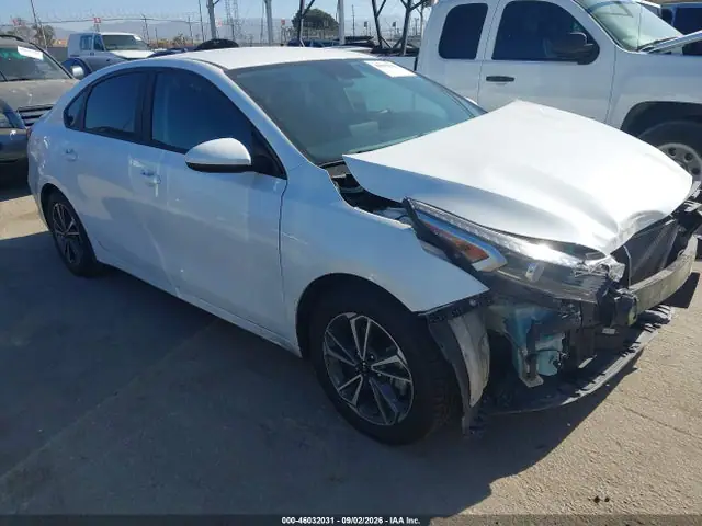 3KPF24AD1PE602145 — 2023 Kia Forte Lxs, Передняя часть (Front End), фото до ремонта