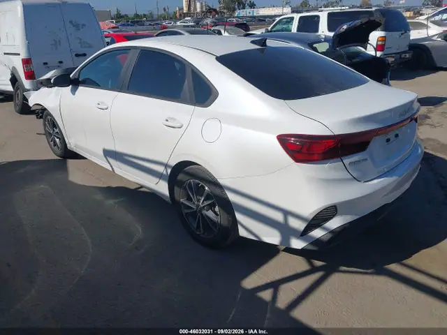 3KPF24AD1PE602145 — 2023 Kia Forte Lxs, фото 3 с аукциона IAAI 14.10.2026, Передняя часть