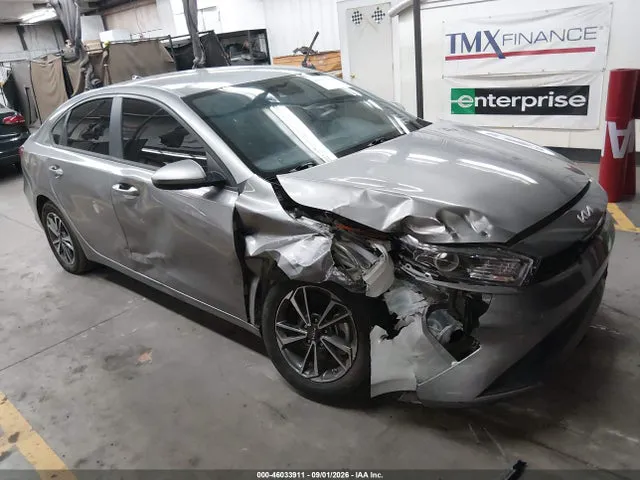 2023 KIA Forte Lxs VIN 3KPF24AD6PE621919 фото 1