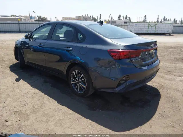 2023 KIA Forte Lxs VIN 3KPF24AD3PE649094 фото 3