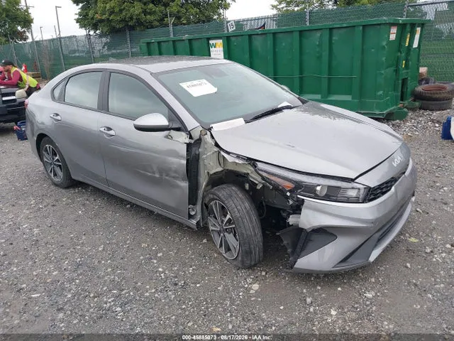2024 KIA Forte Lxs VIN 3KPF24AD8RE743992 фото 1