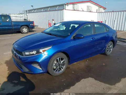 2024 KIA Forte Lxs VIN 3KPF24AD8RE731941 фото 2