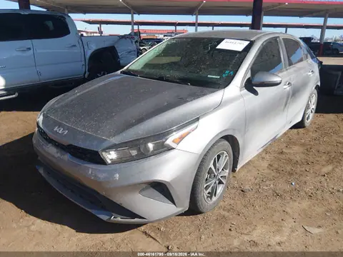 2024 KIA Forte Lxs VIN 3KPF24AD6RE747927 фото 2