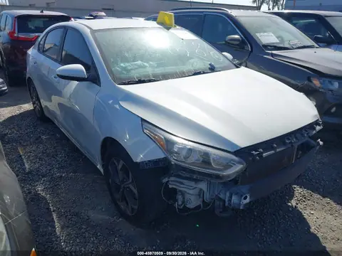 2019 KIA FORTE S VIN 3KPF34AD4KE044281 фото 1