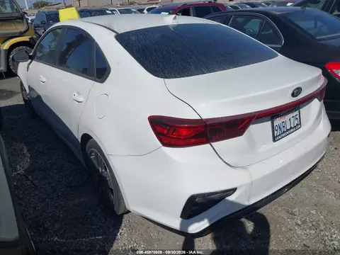 2019 KIA FORTE S VIN 3KPF34AD4KE044281 фото 3