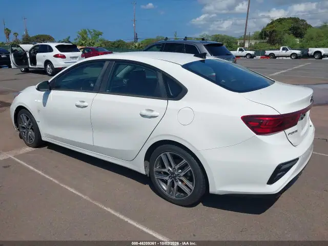 3KPF34AD7KE131883 — 2019 Kia Forte S, фото 3 с аукциона IAAI 13.10.2026, Повреждение двигателя