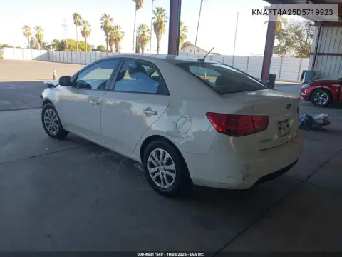 2013 Kia Forte Lx VIN KNAFT4A25D5719923 фото 4