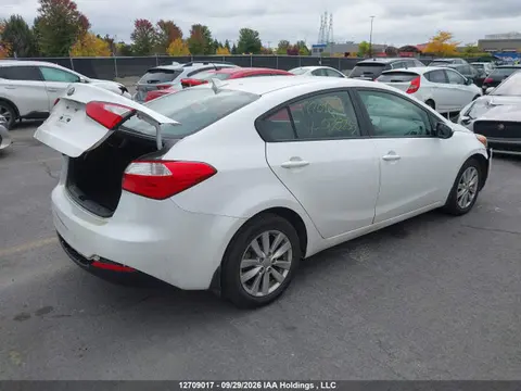 2014 KIA Forte VIN KNAFX4A68E5058235 фото 4
