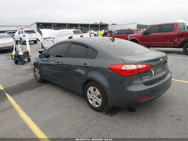 KNAFK4A6XG5551867 — 2016 Kia Forte, фото 3 с аукциона IAAI, Передняя часть