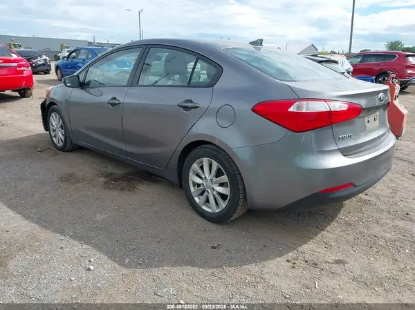 KNAFX4A6XG5454119 — 2016 Kia Forte, фото 3 с аукциона IAAI, Передняя часть
