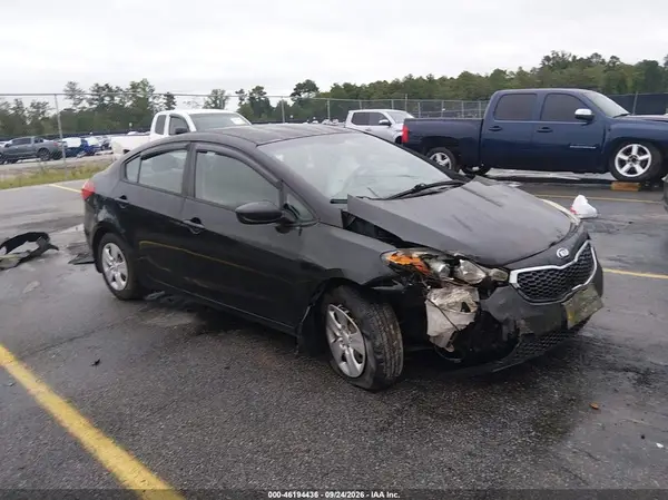 KNAFK4A61G5534908 — 2016 Kia Forte, Передняя часть (Front End), фото до ремонта