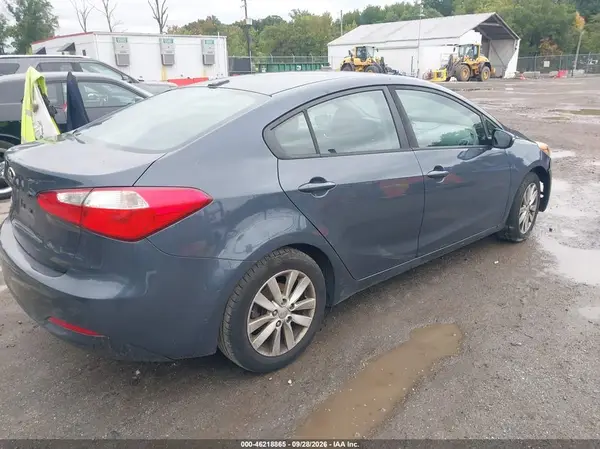 2016 KIA FORTE VIN KNAFX4A61G5440772 фото 4