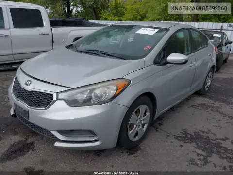 KNAFK4A69G5492360 — 2016 Kia Forte, фото 2 с аукциона IAAI, Передняя часть