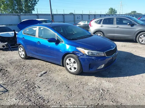 3KPFL4A75HE052439 — 2017 Kia Forte, Задняя часть (Rear), фото до ремонта