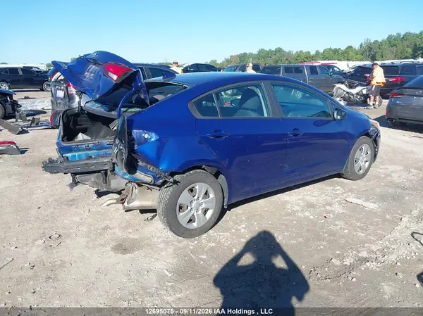 3KPFL4A75HE052439 — 2017 Kia Forte, фото 4 с аукциона IAAI 29.09.2026, Задняя часть