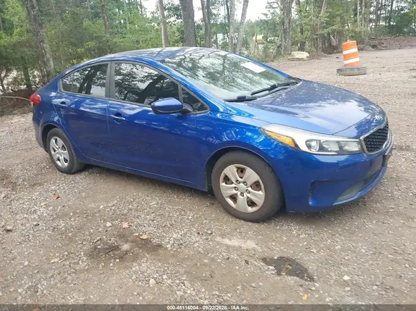 3KPFK4A7XHE011906 Kia Forte 2017 — повреждение Левый бок, фото до ремонта