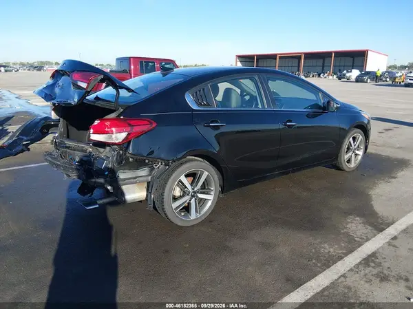 3KPFN4A80HE051184 — 2017 Kia Forte, фото 3 с аукциона IAAI, Задняя часть