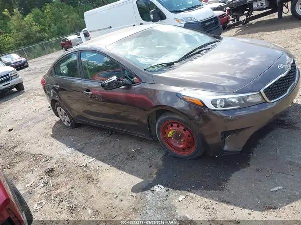 3KPFL4A75HE012667 — 2017 Kia Forte, Естественный износ (Normal Wear & Tear), фото до ремонта