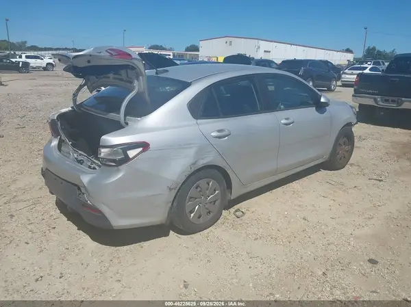 3KPFL4A77HE141672 — 2017 Kia Forte, фото 4 с аукциона IAAI, Передняя часть
