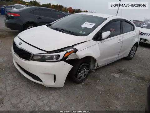 3KPFK4A75HE028046 — 2017 Kia Forte, фото 3 с аукциона IAAI, Передняя часть слева